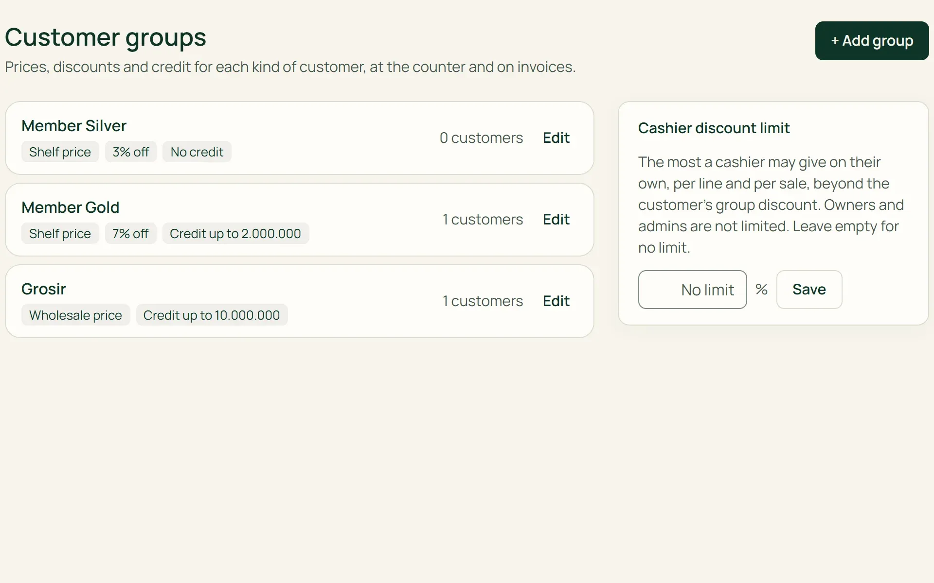 Customer group settings in Tumra: Member Silver, Member Gold, and Wholesale, with discounts and credit limits.